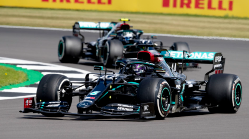 Mercedes Dominantní síla Formule 1